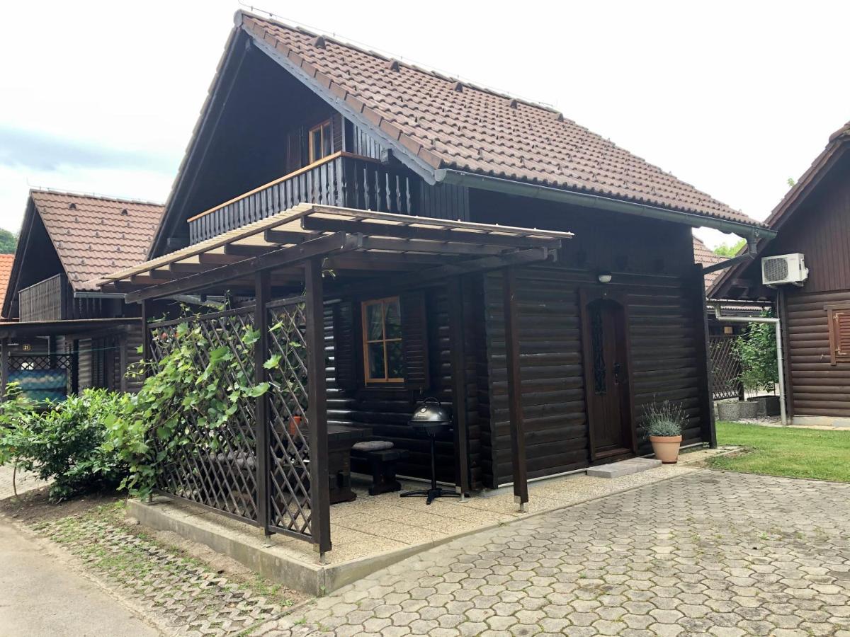 Holiday Cottage Krishtan 포드체트르테크 외부 사진