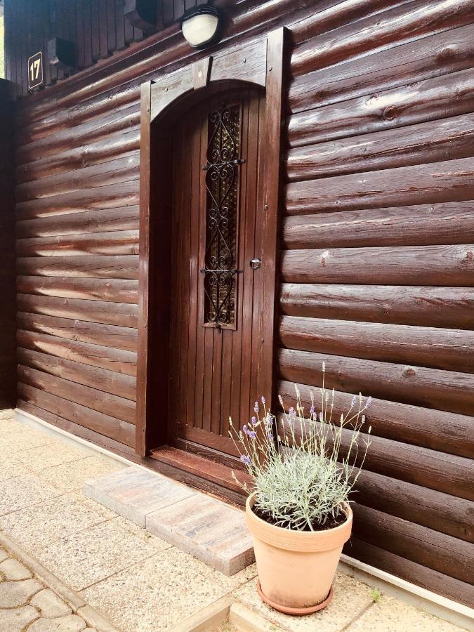 Holiday Cottage Krishtan 포드체트르테크 외부 사진